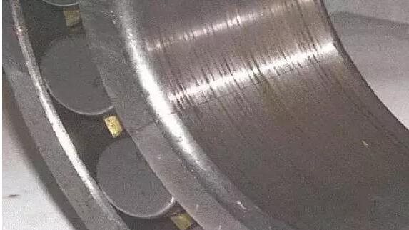 轴承的安装方式,以及错误安装示范